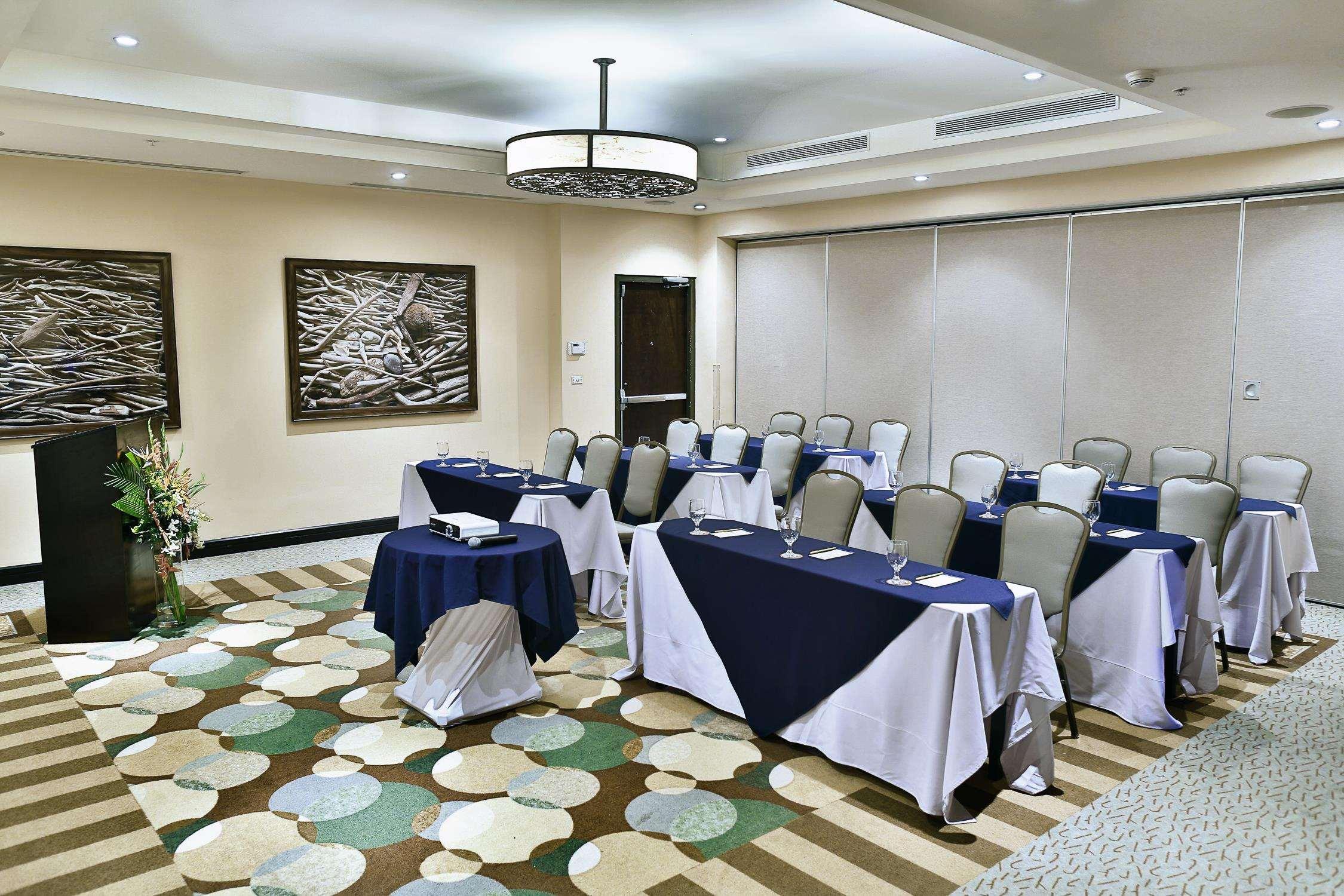 Hilton Garden Inn Guanacaste Airport Liberia Exterior photo
